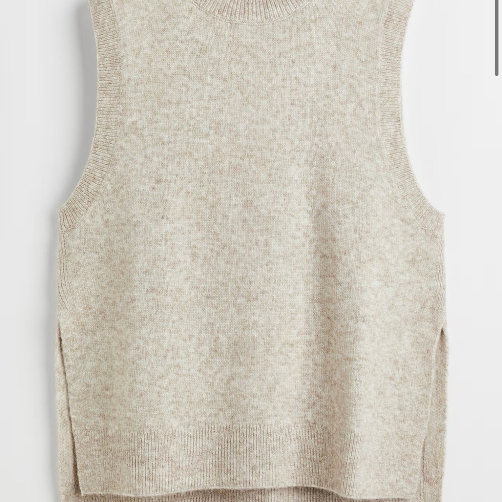 H&M Light Beige Knit Top